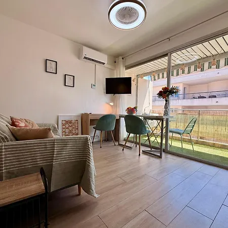 Le Fregate 2 By Apirent #airconditioning #terrasse #central *