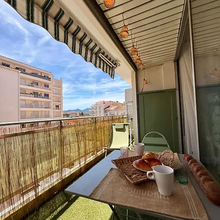 Le Fregate 2 By Apirent #airconditioning #terrasse #central